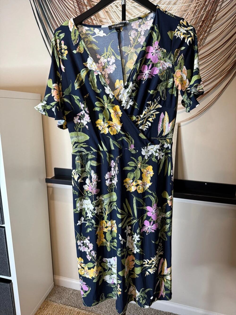 3 for $9 Roz & Ali navy floral dress EUC S 3096